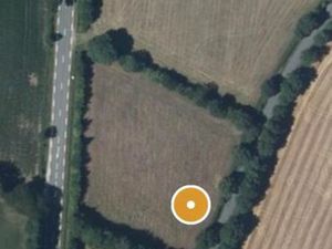 Maison de village + terrain