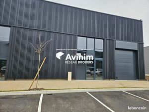 Local 303 m² Trévoux