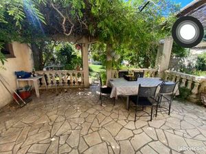 Maison de ville en copro 115m2 avec jardin de 300m2