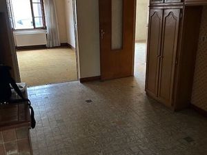 Fort potentiel pour cette maison a rafraichir