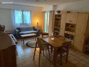 2 pièces 50 m² avec jardin privatif – Centre de Calvi