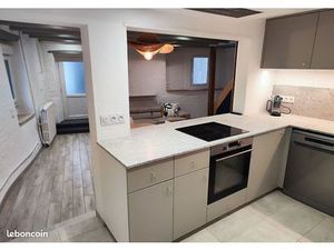 Petite maison de village à Sergy 85m² entièrement rénovée 2/3 chambres dispo de suite