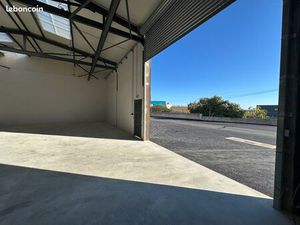 Local 230 m² – Rond-point n°4 – Biguglia