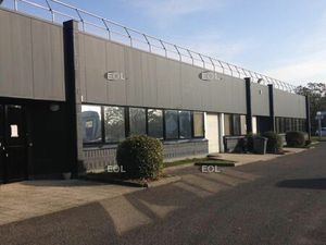Local d'activité 259 m²