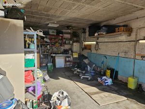 Garage / Local rare à la vente – Antibes (06600) – 34 m² – RDC – Accès camion