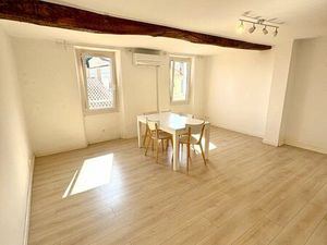 T3 lumineux et traversant 59 m² – Forte demande locative – Centre village