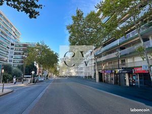 Studio 1 pièce 24 m²