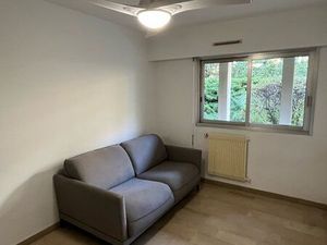 Studio meublé à l’année - Cannes Carnot