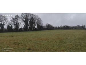 Vends terrain à bâtir