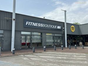 Local commercial 214 m² Pont-Sainte-Marie