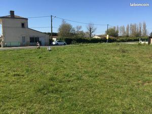 Terrain 609 m² Ambares Et Lagrave