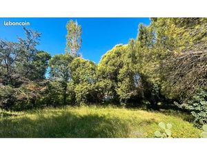 Terrain 705 m² Viviers