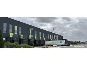 Local logistique 21 044 m²