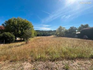 Terrain 1 552 m² Saint Aigulin