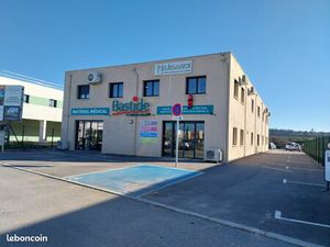 Bureau super emplacement