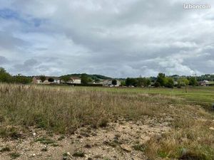 Terrain 569 m² Naucelles