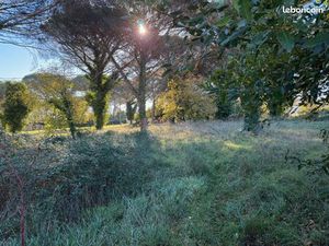 Terrain 1 083 m² Saint Maixant