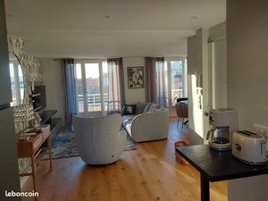 Appartement de standing entièrement rénové