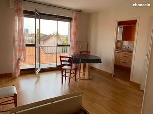 À vendre – Studio 27 6 m² avec balcon – Châlons-en-Champagne
