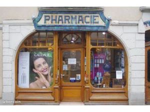 à vendre – murs commerciaux loués – pharmacie en place