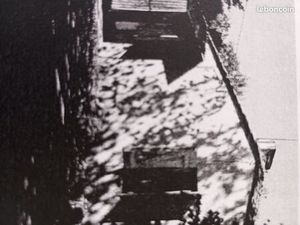 Maison tres ancienne a rénover Tauriac