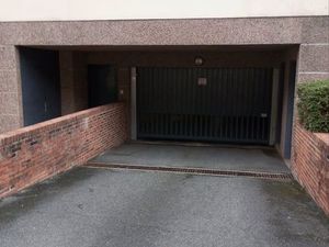 Garage en centre ville