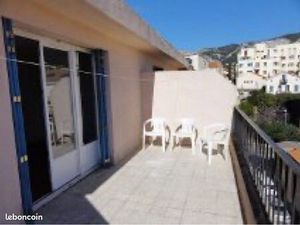 T1 grande terrasse proche Mayol