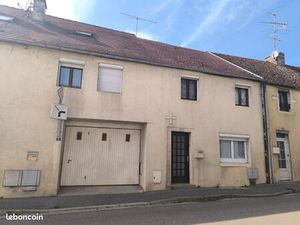 Lot de 3 logement avec terrain constructible