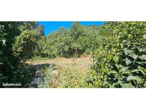 Terrain viabilisé 5 min de Foix