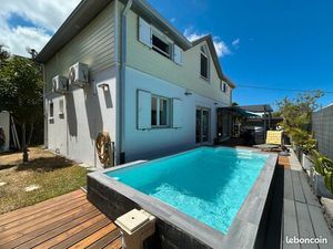 Villa T4 située à St LEU à 200 mètres d'altitude