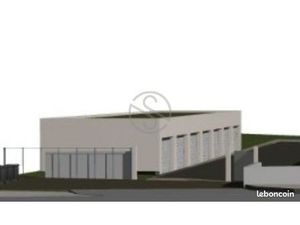 Parking/box 1 pièce 17 m²