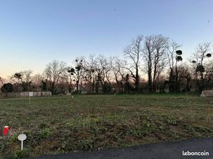 Terrain Graye Sur Mer