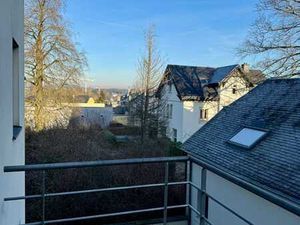 En centre ville hyper calme appart. vue sur jardins