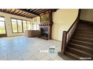 Appartement 6 pièces 130 m²