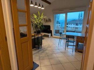 Dernier étage – T2 47 m² avec balcon et parking – Thyez