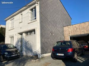 Angers hôpital maison entièrement refaite 125m2 jardin garage stationnements