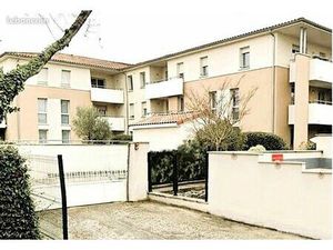 ◊T1 bis Meublé avec Terrasse et Parking en TBE