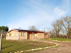 Logements insolites  atypiques et chalet camping gros potentiel à développer