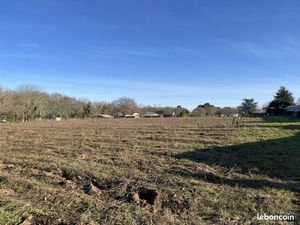 Terrain 487 m² Castres Gironde