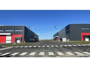 Local d'activité 1 278 m²