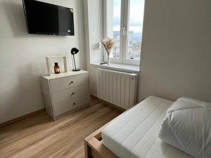 Studio rénové et meublé