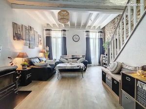 Maison de village 7 pièces 190m² avec patio et garage