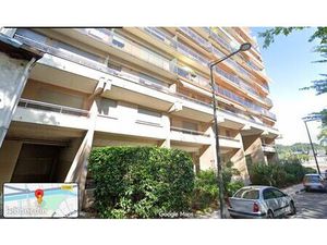 Parking en sous-sol - Centre ville de Brive La Gaillarde - Guierle