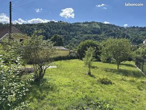 Terrain 804 m² Oderen