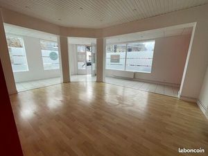 Local commercial 100 m² SAINT BRIEUC