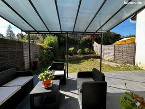 Jolie maison mitoyenne 100m2 + garage + jardin