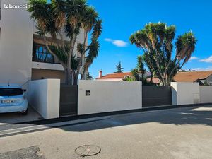 Villa 270m2 piscine terrain 576m2