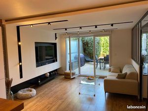 A vendre Quartier MONTOLIVET - 13012 Marseille - T2 de 45 m² – Terrasse et Jardin 60 m²