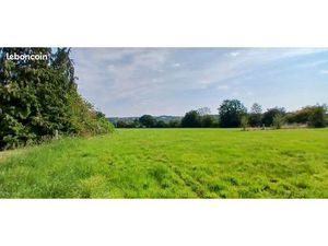 Ensemble de deux maisons en pierre