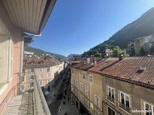 Appartement 3 pièces 94 m²